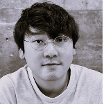 建築家池田卓也の顔写真