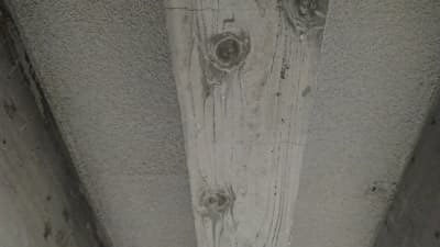 コンクリートの梁