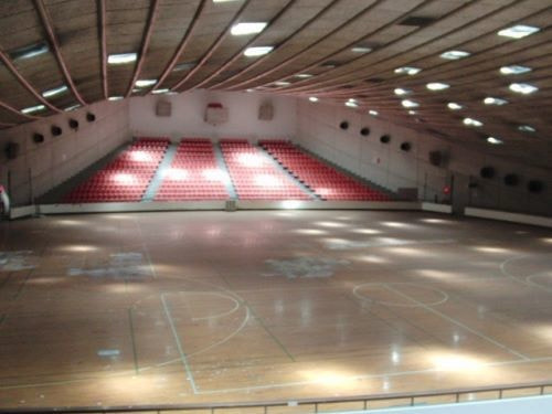 旧香川県立体育館室内風景