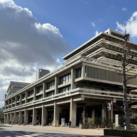 高松のモダニズム建築の一つ香川県庁舎