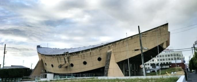 建築家丹下健三が設計した旧香川県立体育館