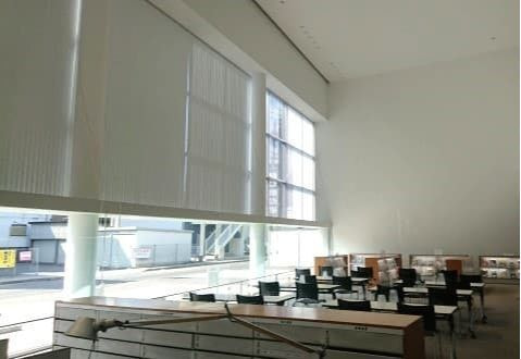 丸亀市立図書館