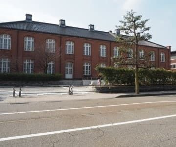 建築家谷口吉生による金沢市立玉川図書館別館