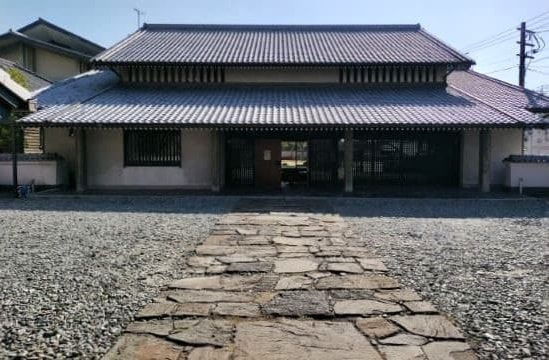 建築家大江宏によりつくられ丸亀高校武道館