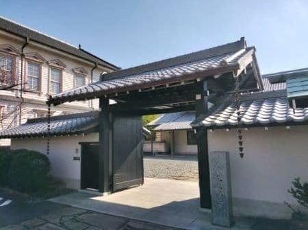 香川県立丸亀高校武道館