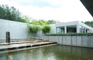 イサム・ノグチ氏の彫刻「土門さん」