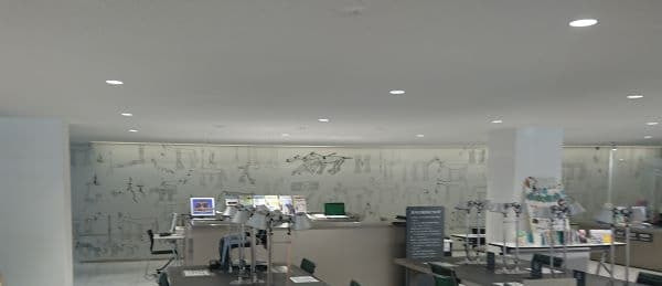 丸亀市立図書館