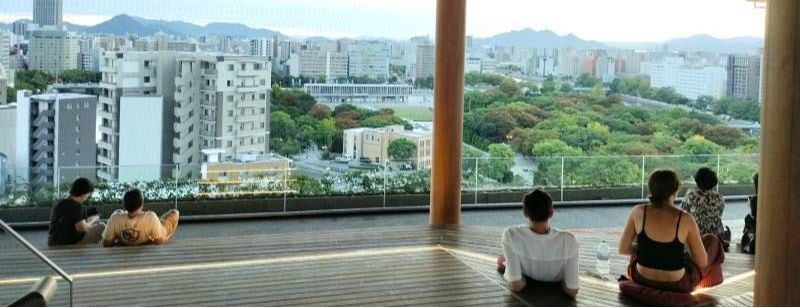 おりづるタワーから見た平和記念公園