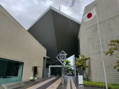 芦原義信設計の金沢市文化ホール