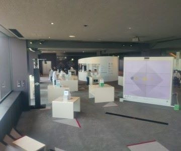 有名建築家による瀬戸内の展望台の一つおりづるタワーにあるおりづる広場