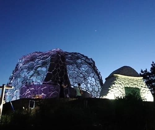 瀬戸内の展望台の一つ六甲枝垂れ