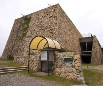 廃墟とかした時の若人の広場