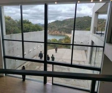 建築家安藤忠雄の設計によるベネッセハウスミュージアム