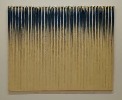 李禹煥作「線より」