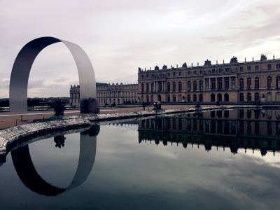 ヴェルサイユ宮殿の李禹煥展覧会