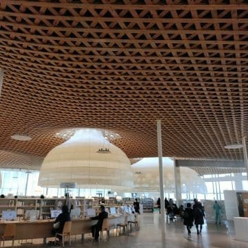 ぎふメディアコスモス