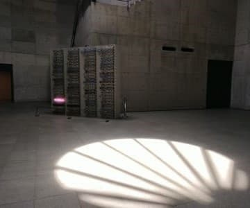 瀬戸内の現代アートが楽しめるベネッセハウスミュージアム「100生きて死ね」