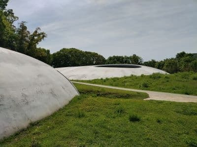 瀬戸内の現代アートが楽しめる豊島美術館