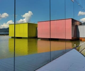 瀬戸内の現代アートが楽しめる坂茂が設計した下瀬美術館