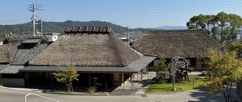 四国村にあるわら家