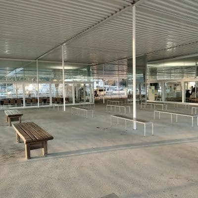 建築家ユニットSANAAによる海の駅なおしま