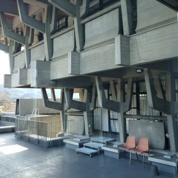 津山文化センタ