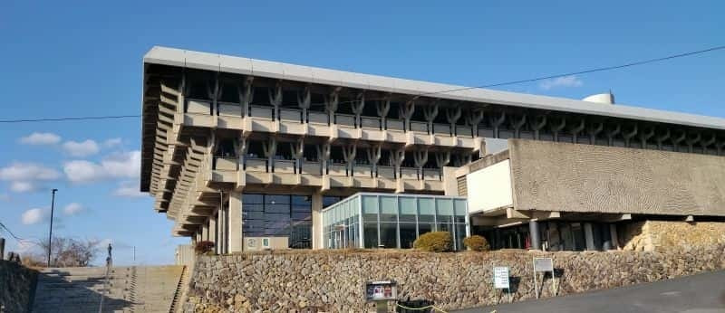 津山文化センタ