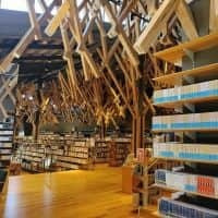 梼原町立図書館