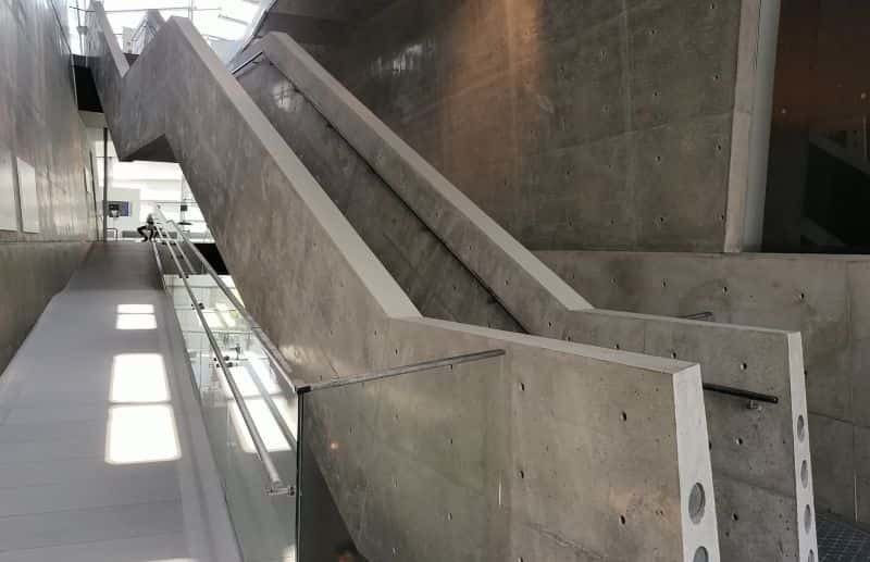 建築家安藤忠雄による坂の上の雲ミュージアム