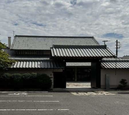 香川の名建築の一つ香川県立丸亀武道館