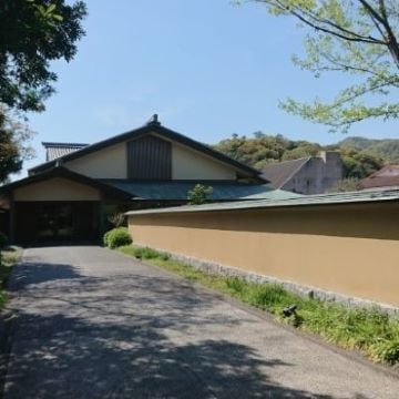 瀬戸内の名建築の一つ建築家今里隆による平山郁夫美術館