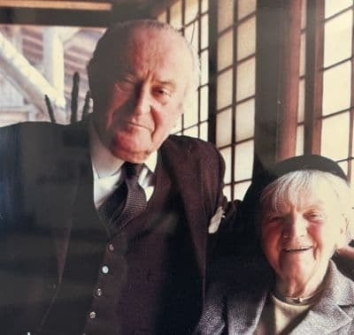 レーモンド夫妻