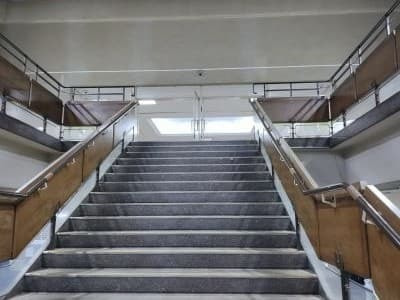 建築家村野藤吾による尼崎市庁舎