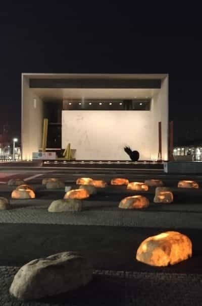 丸亀市猪熊弦一郎現代美術館