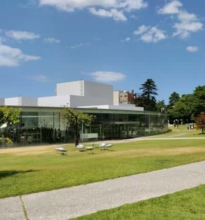 建築家ユニットSANAAによる金沢21世紀美術館