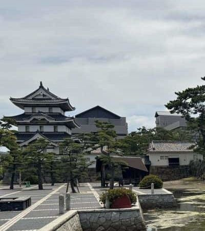 香川の名建築の一つ高松城月見櫓