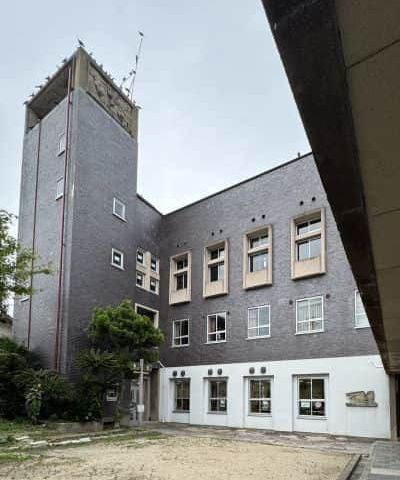 瀬戸内の名建築の一つ建築家村野藤吾による旧大庄村役場
