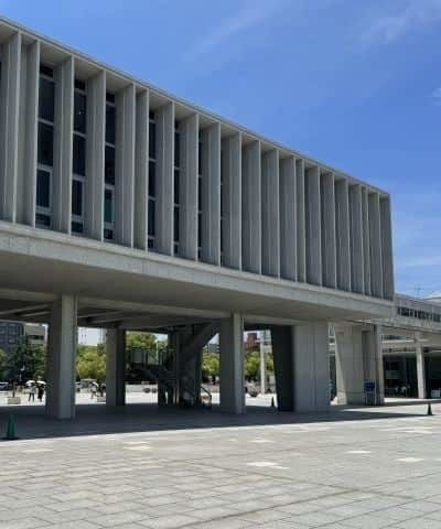 瀬戸内の名建築の一つ建築家丹下健三による平和記念資料館