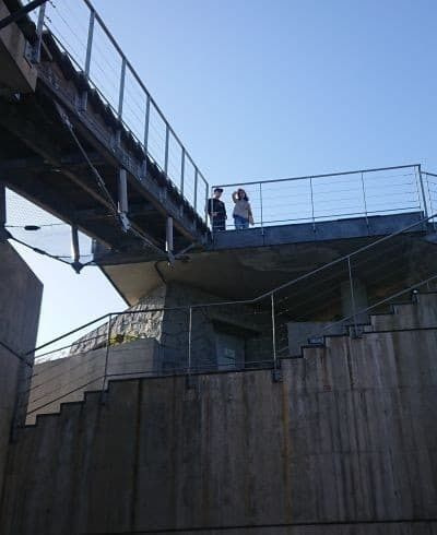 瀬戸内の名建築の一つ建築家隈研吾による亀老山展望台